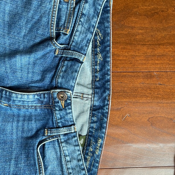 Eddie Bauer Modern Slim Straight Jean Long - Picture 3 of 6